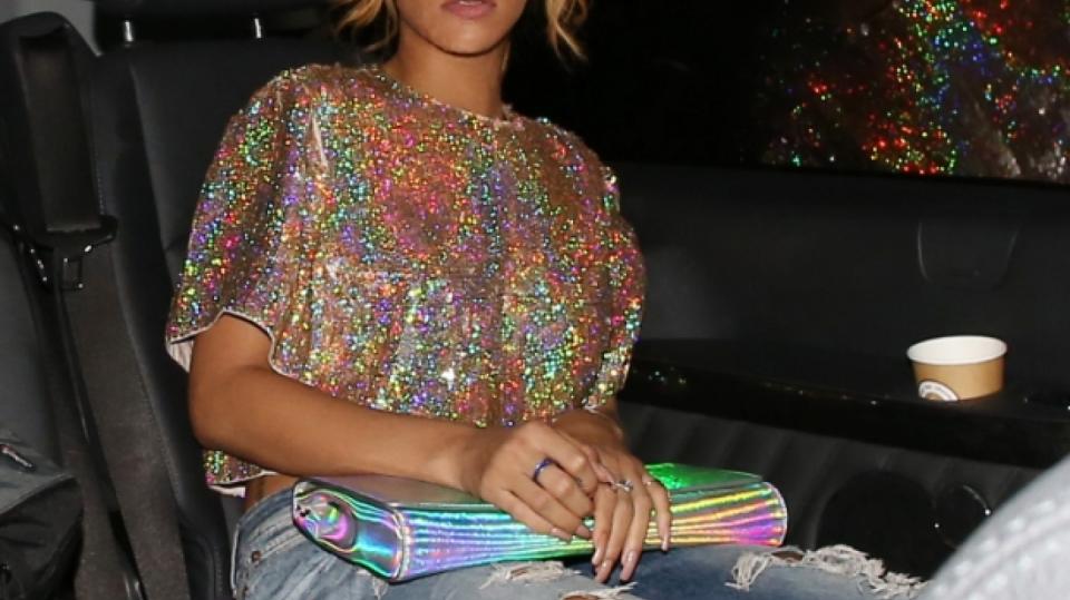 Rihanně zbyly jen oči pro pláč